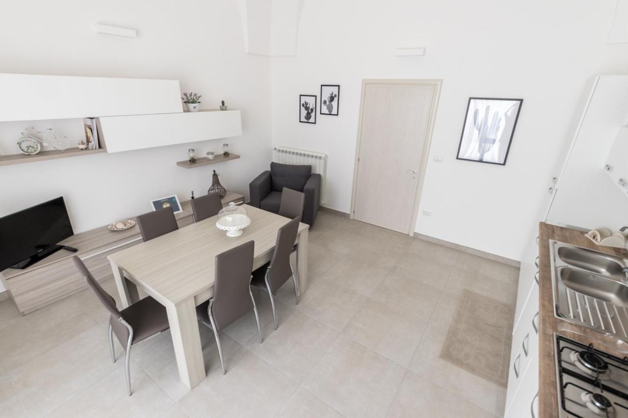 Drooms. Felline Exterior foto