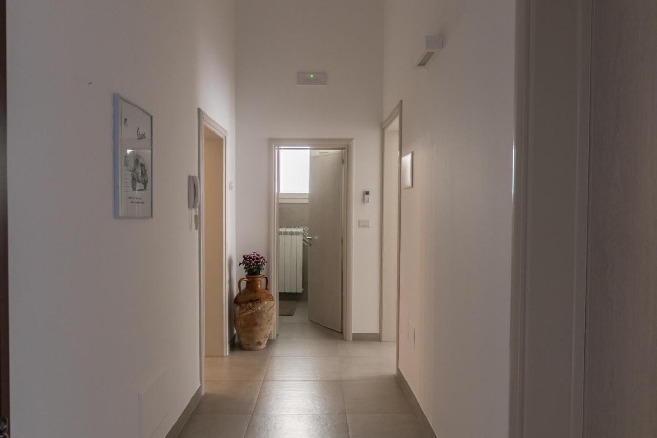 Drooms. Felline Exterior foto